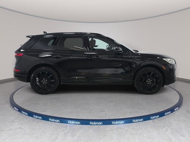 Certified 2024 Lincoln Corsair Reserve w/ Equipment Group 201A image 4