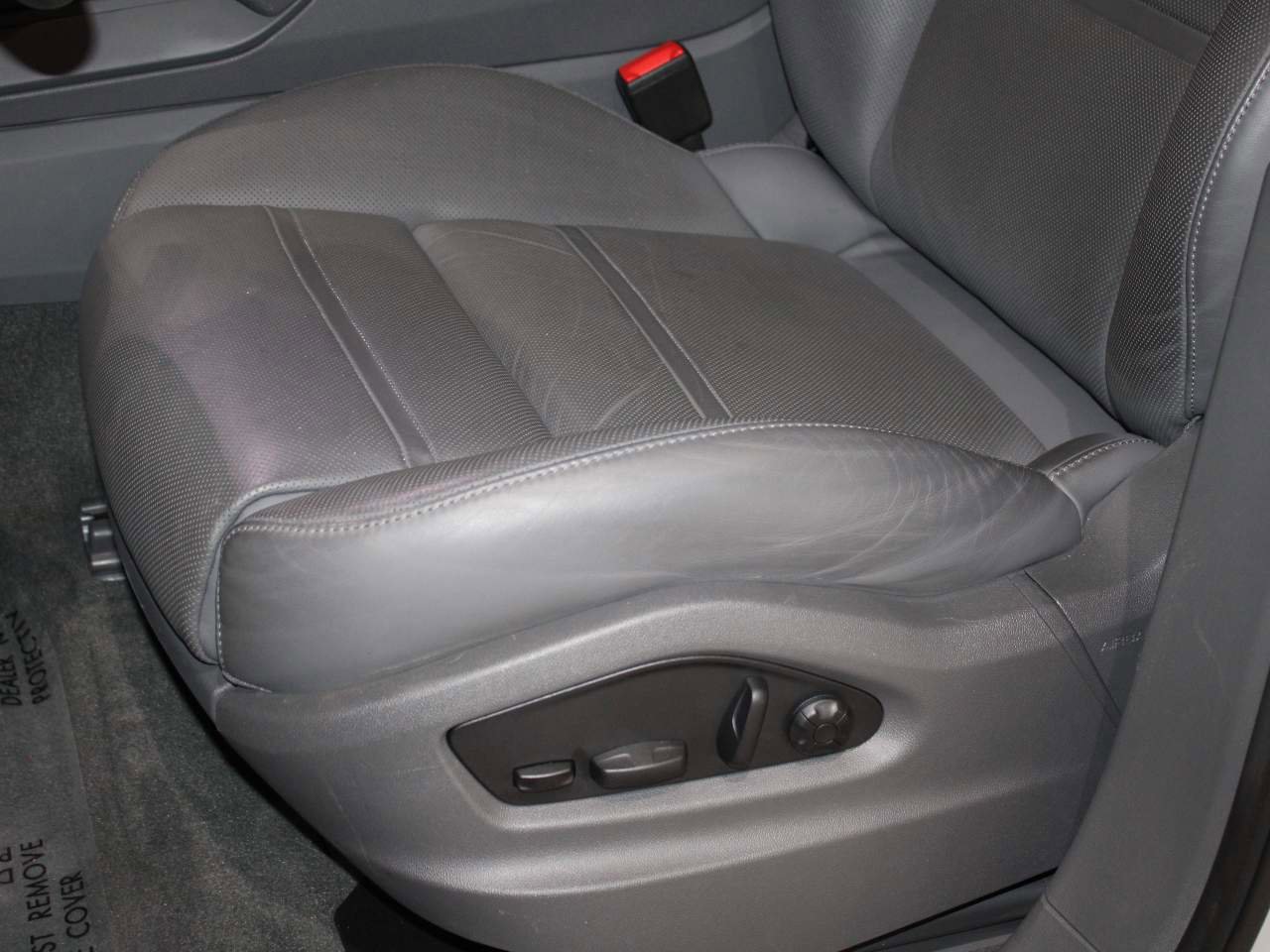 Used 2022 Porsche Cayenne image 14