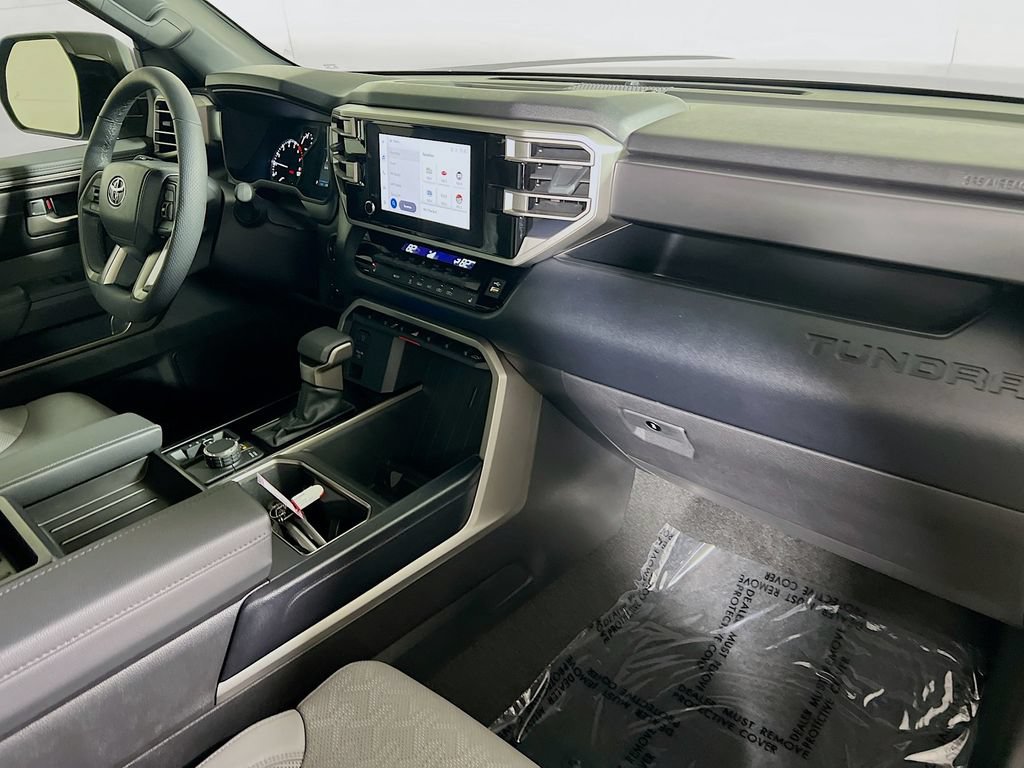 Certified 2025 Toyota Tundra SR5 w/ SR5 Premium Package AWD/4WD image 25