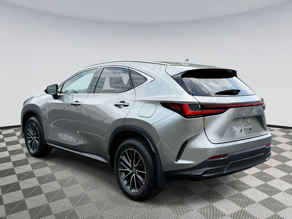 Used 2024 Lexus NX 350h AWD image 4