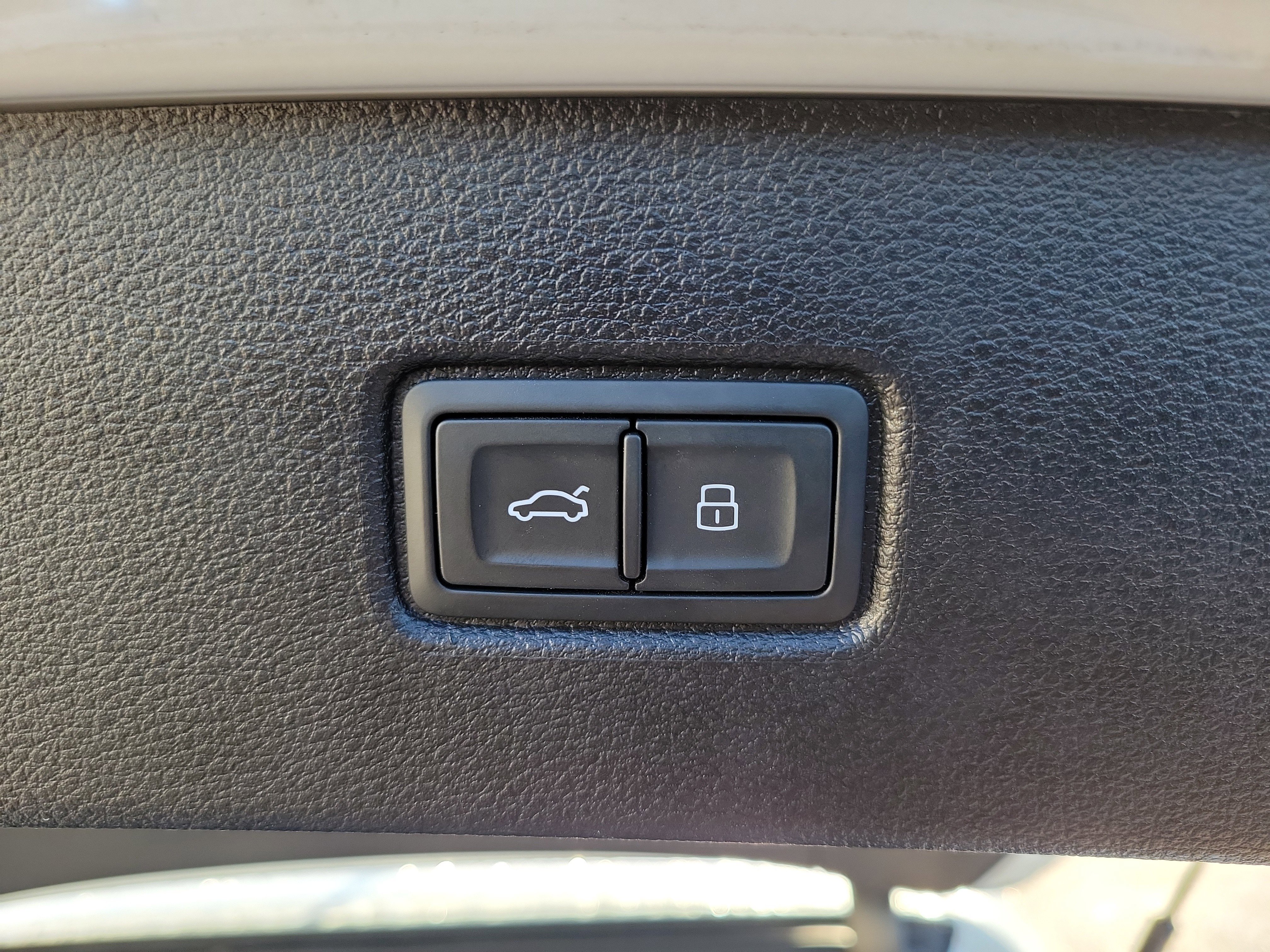 Used 2024 Audi Q7 2.0T Premium Plus image 13