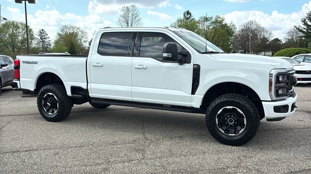Used 2025 Ford F350 XLT w/ Black Appearance Package image 30