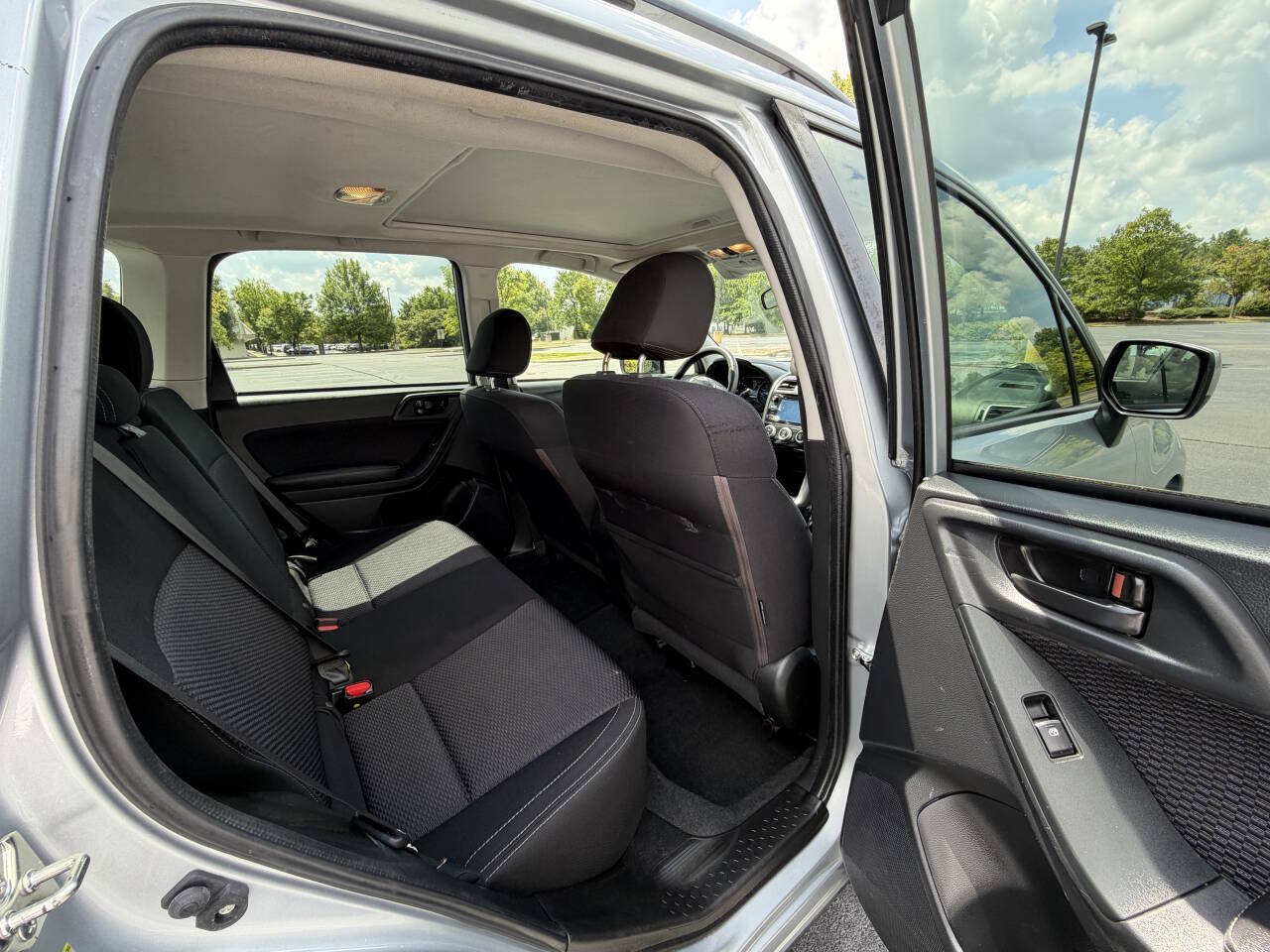 Used 2018 Subaru Forester 2.5i Premium AWD/4WD image 14