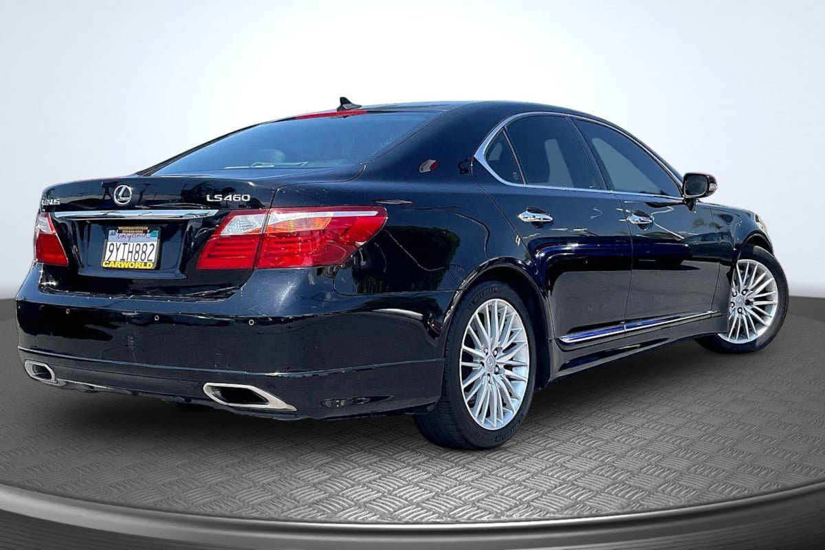 Used 2010 Lexus LS 460 RWD image 13