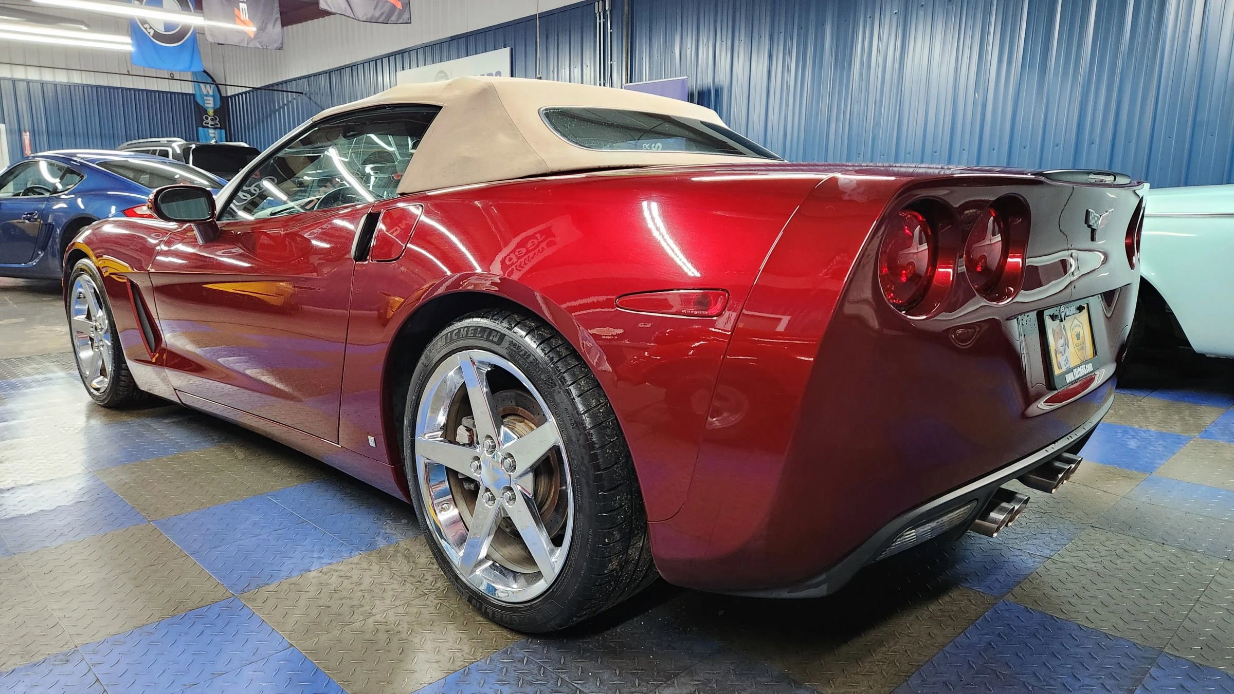 Used 2007 Chevrolet Corvette Convertible w/ Preferred Equipment Group image 6
