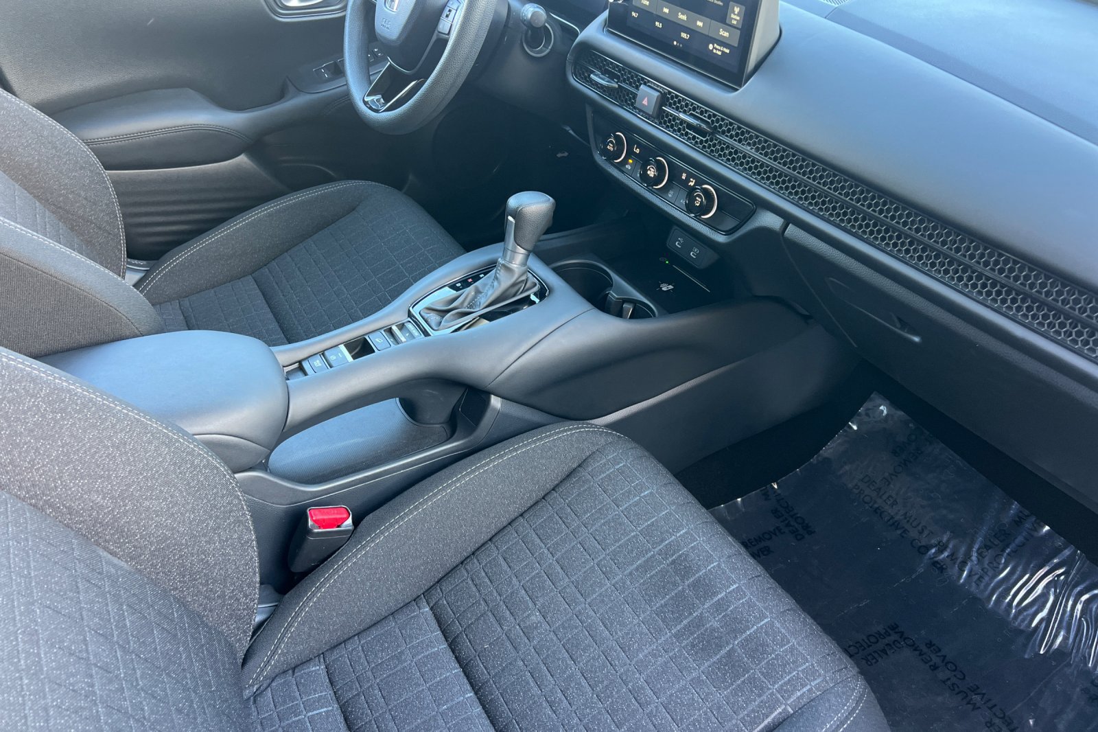 Used 2026 Honda HR-V LX image 16
