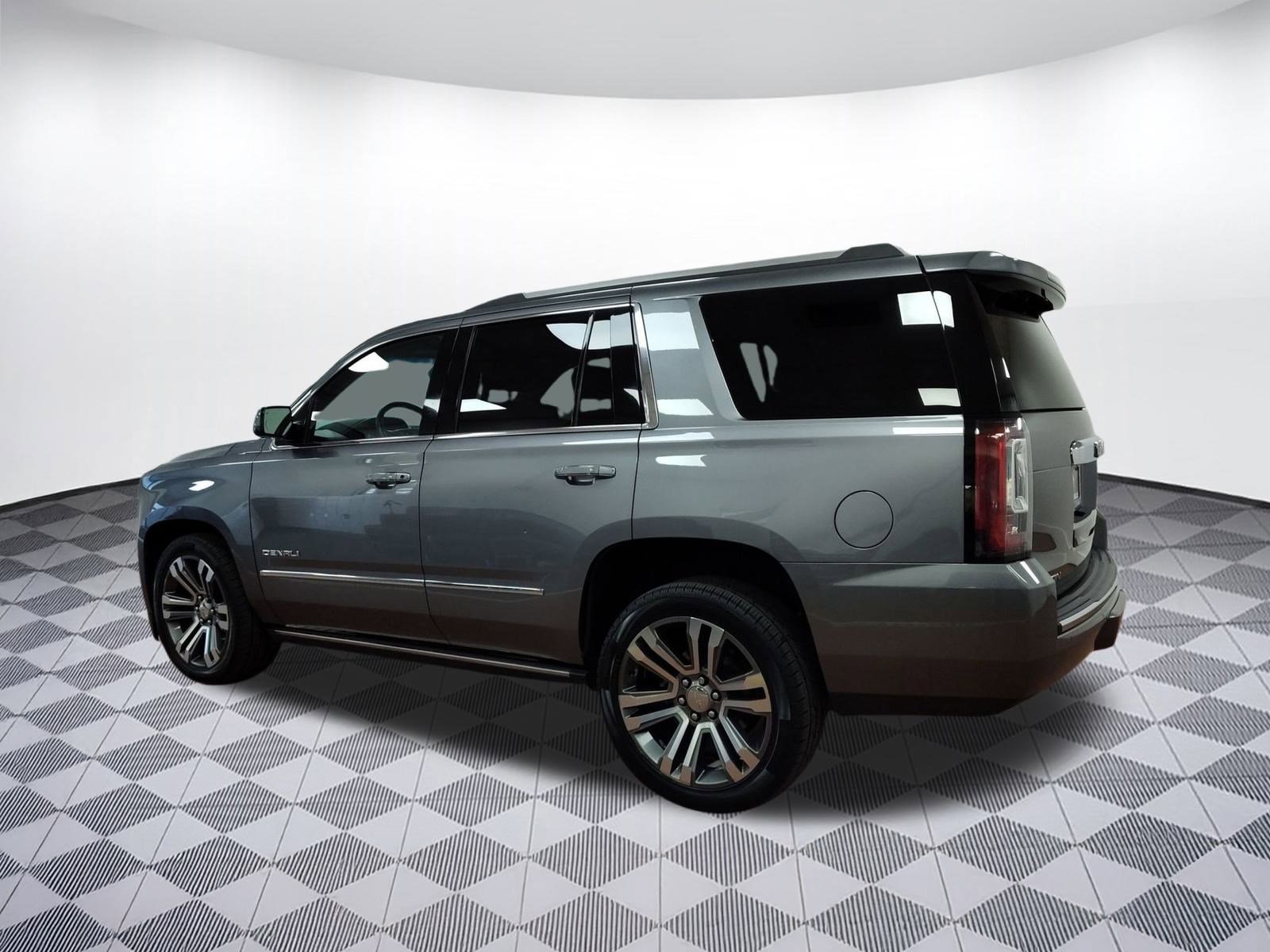 Used 2018 GMC Yukon Denali w/ Denali Ultimate Package image 3