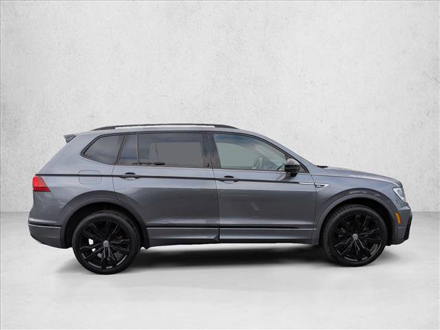 Used 2020 Volkswagen Tiguan SE R-Line image 4