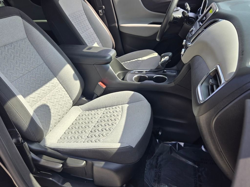 Used 2024 Chevrolet Equinox LS FWD image 20