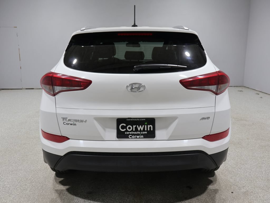 Used 2017 Hyundai Tucson SE w/ SE Popular Package 02 AWD/4WD image 3