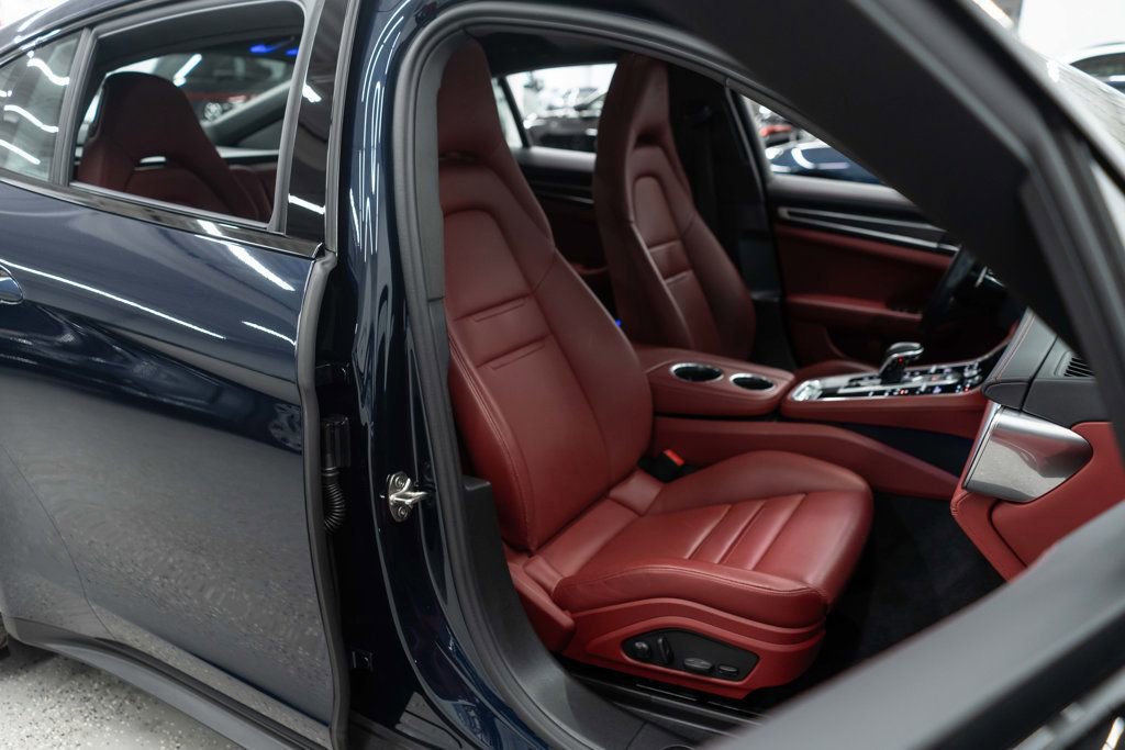 Used 2023 Porsche Panamera 4 Platinum Edition w/ Smoking Package image 10