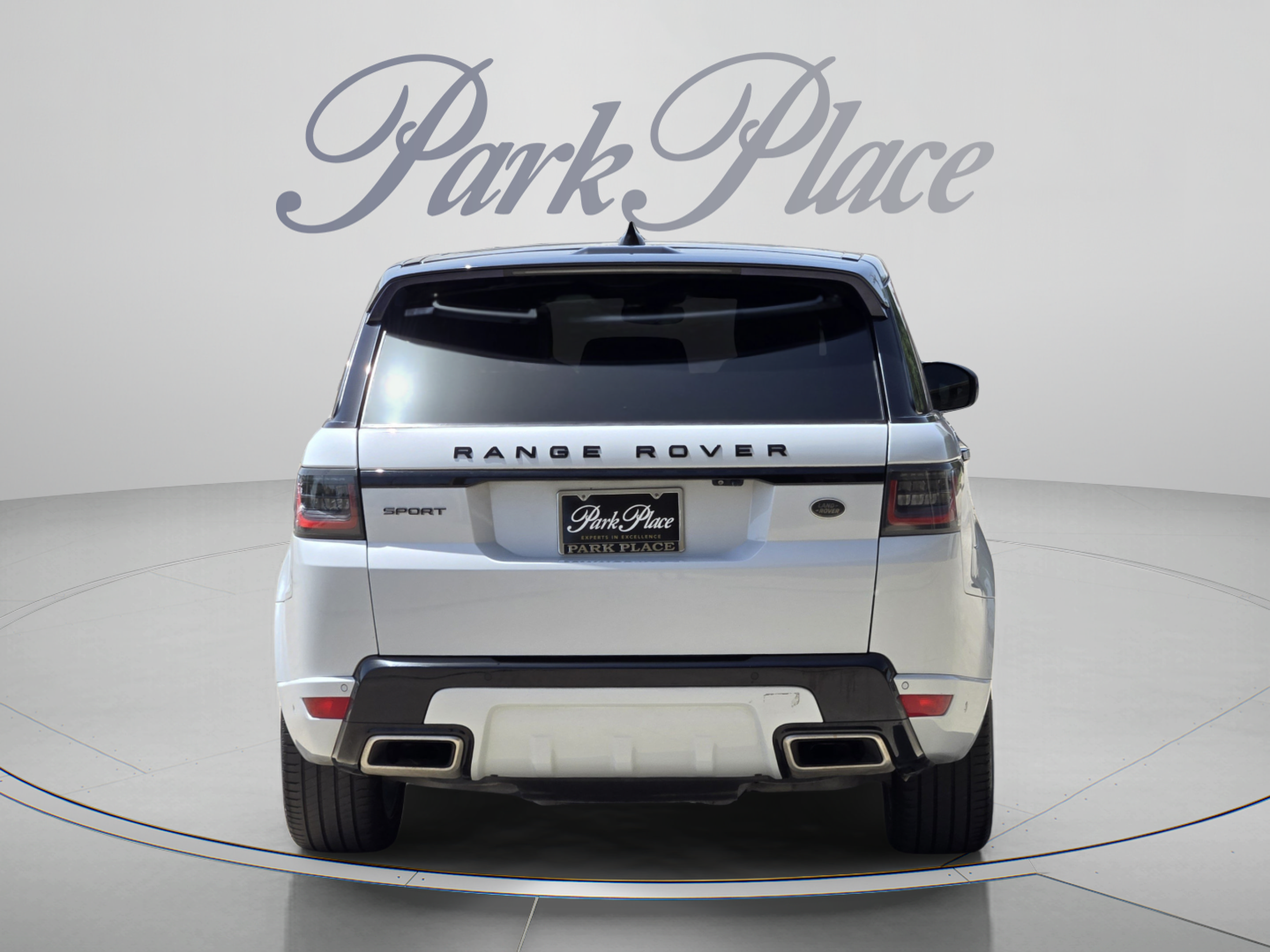 Used 2018 Land Rover Range Rover Sport HSE Dynamic AWD/4WD image 4
