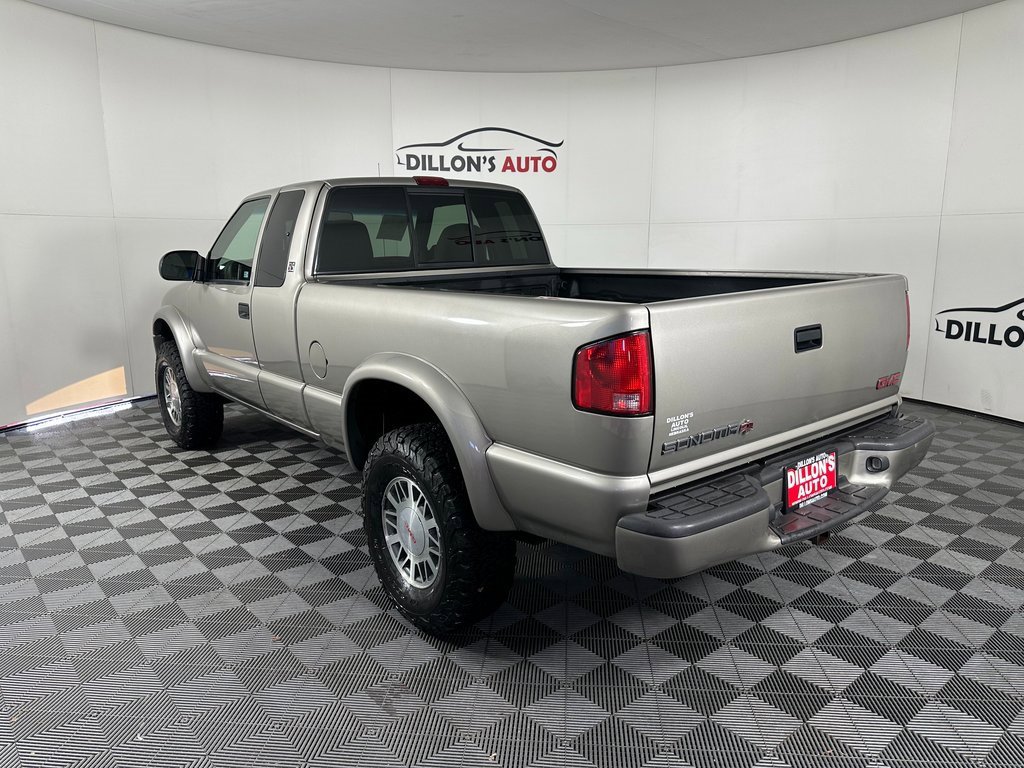 Used 2001 GMC Sonoma SLS w/ Super Spec Pkg 1 image 3