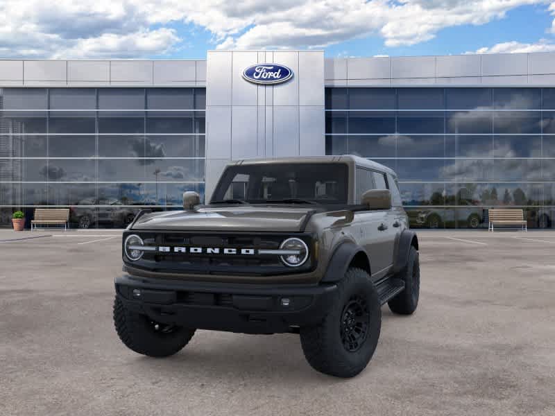 New 2026 Ford Bronco Outer Banks w/ Sasquatch Package AWD/4WD image 2