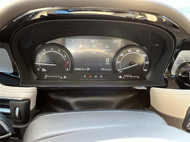 Used 2022 Lincoln Corsair FWD w/ Equipment Group 101A image 37