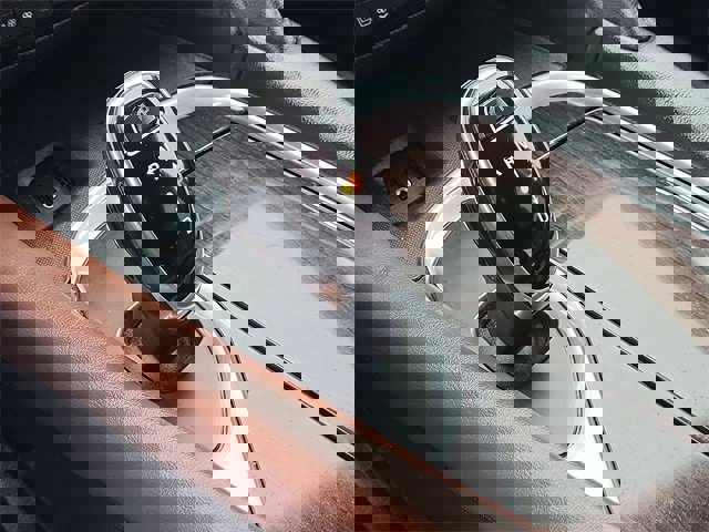 Used 2019 Buick Enclave Avenir w/ Avenir Technology Package image 18