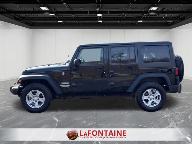 Used 2018 Jeep Wrangler Unlimited Sport S AWD/4WD image 2