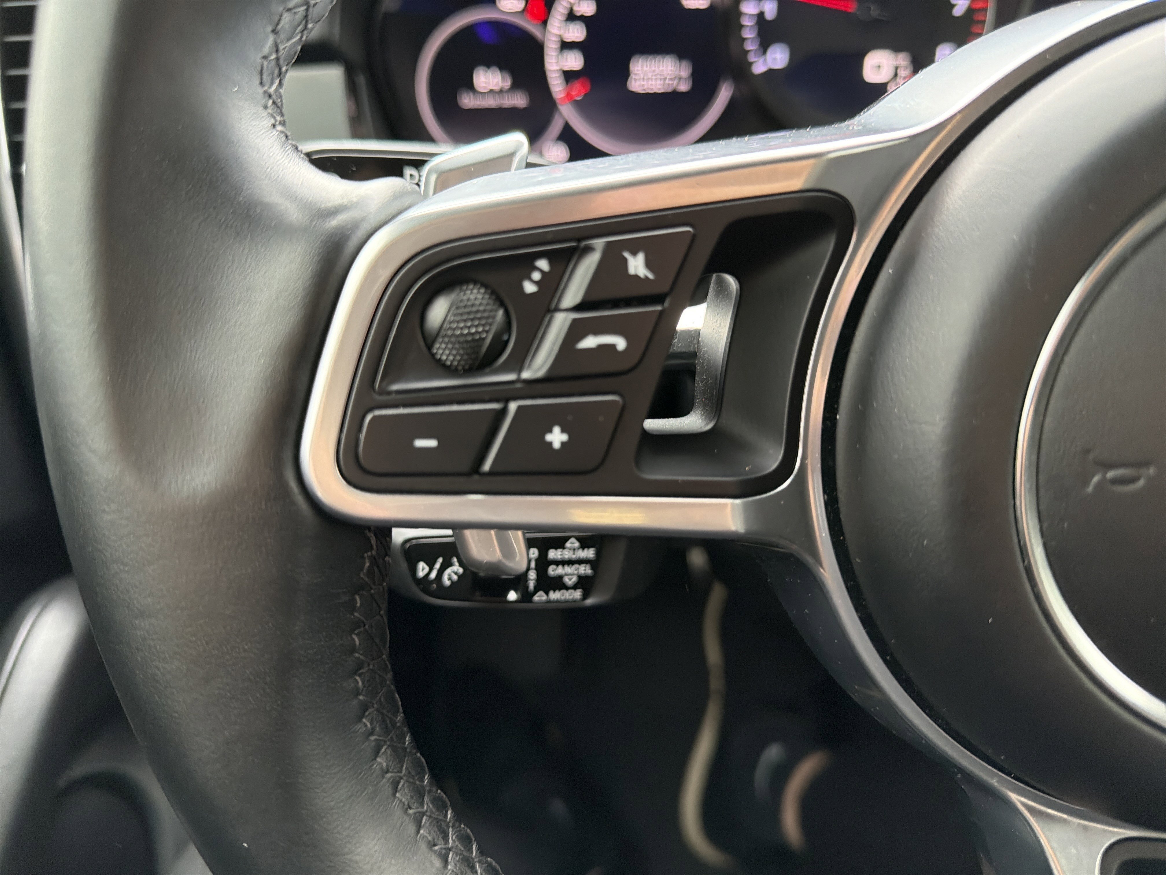 Used 2021 Porsche Cayenne GTS AWD/4WD image 19