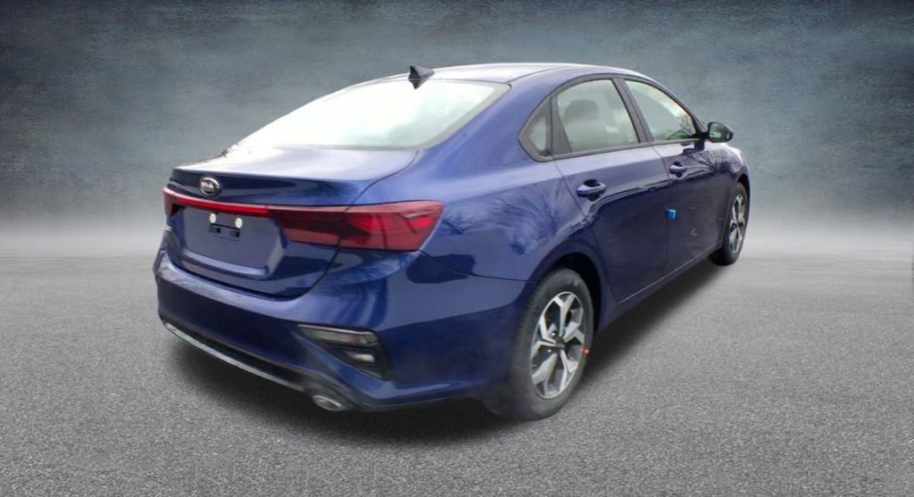 Used 2021 Kia Forte LXS FWD image 22