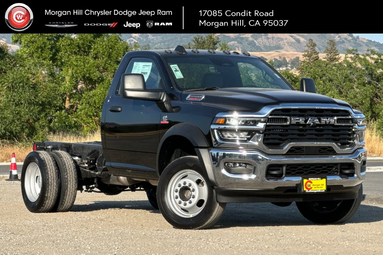 New 2025 RAM 5500 Tradesman w/ Chrome Appearance Group