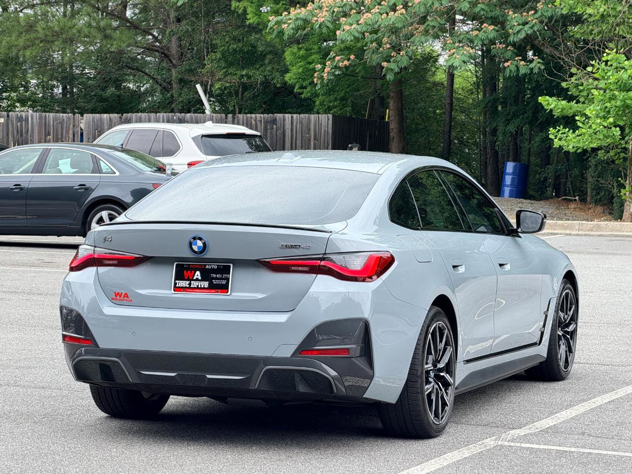 Used 2023 BMW i4 eDrive40 w/ M Sport Package RWD image 4
