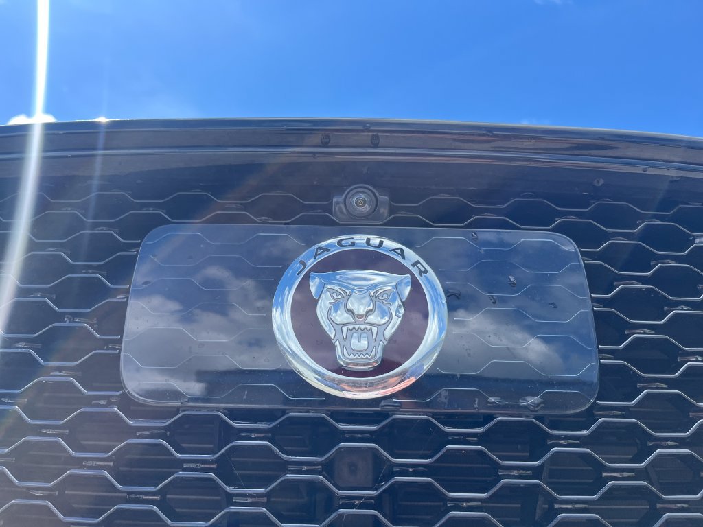 Used 2018 Jaguar F-PACE S AWD/4WD image 45