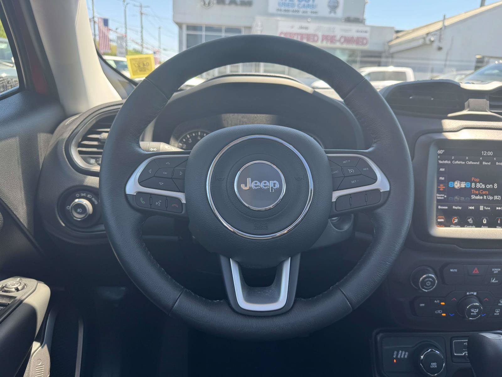 Certified 2023 Jeep Renegade Latitude w/ Sun/Sound Group AWD/4WD image 12