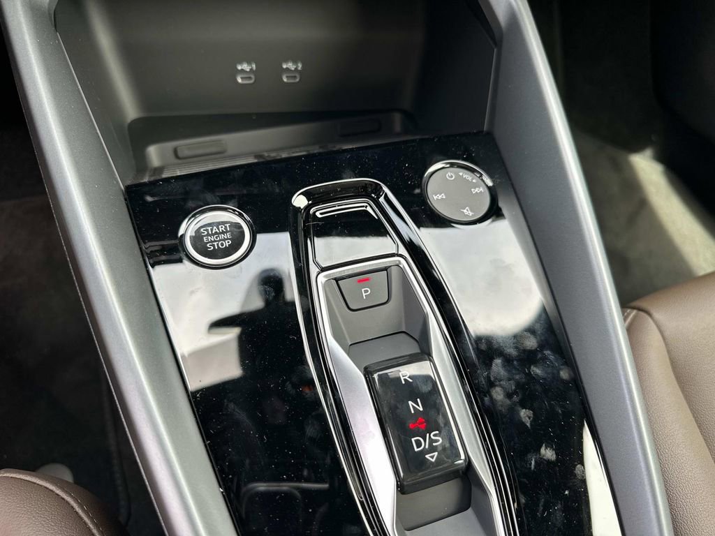 New 2025 Audi A3 2.0T Premium image 25