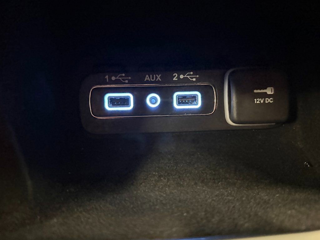 Used 2022 Jeep Grand Cherokee Laredo X image 16