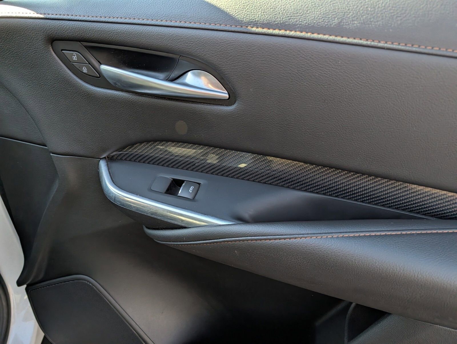 Used 2023 Cadillac XT4 Sport w/ LPO, Onyx Lite Package image 32