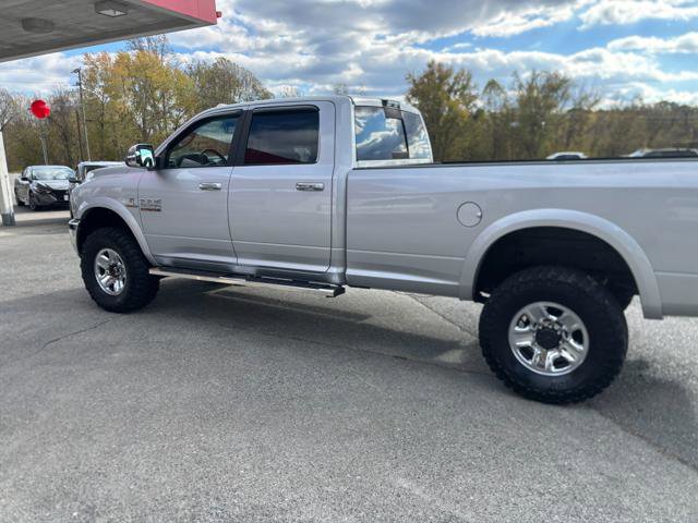 Used 2018 RAM 3500 Laramie image 8