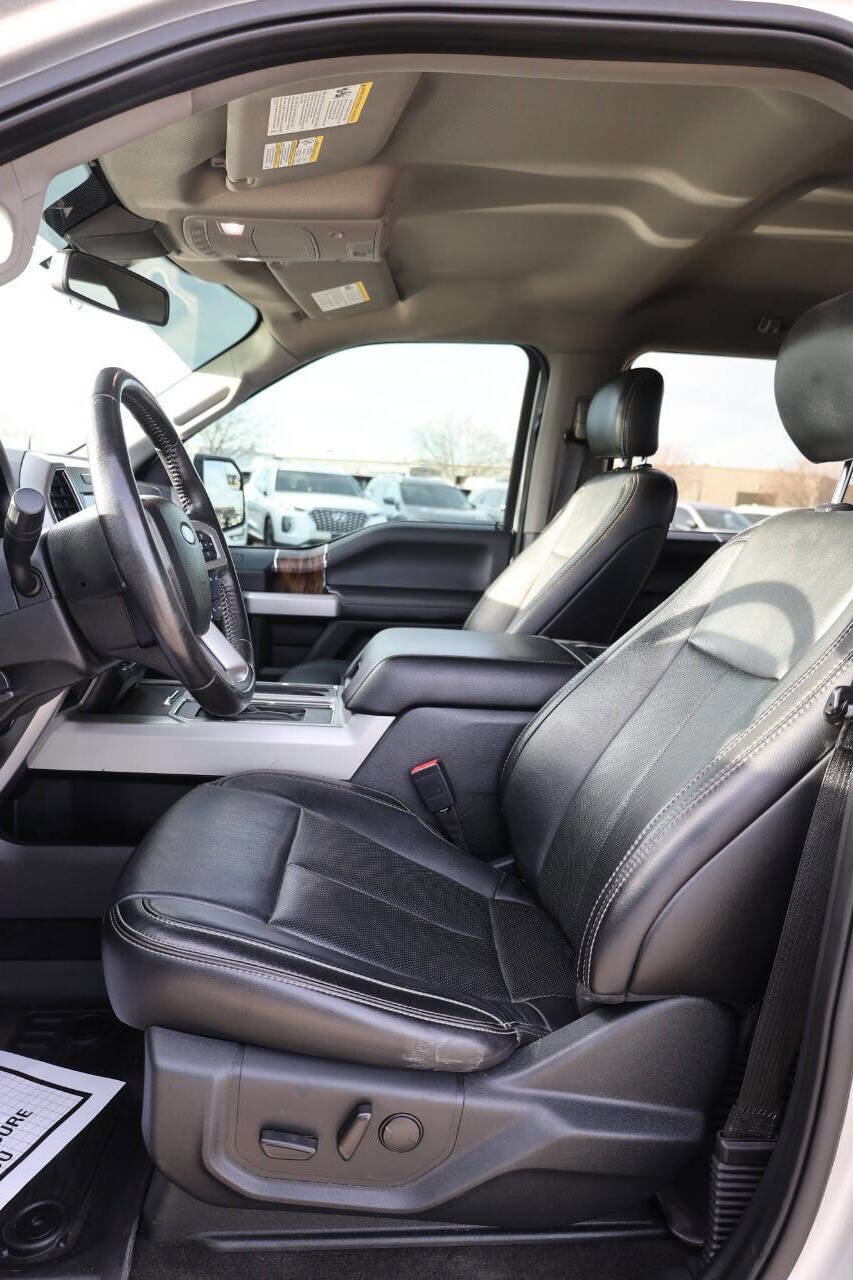 Used 2019 Ford F150 Lariat w/ Trailer Tow Package AWD/4WD image 13