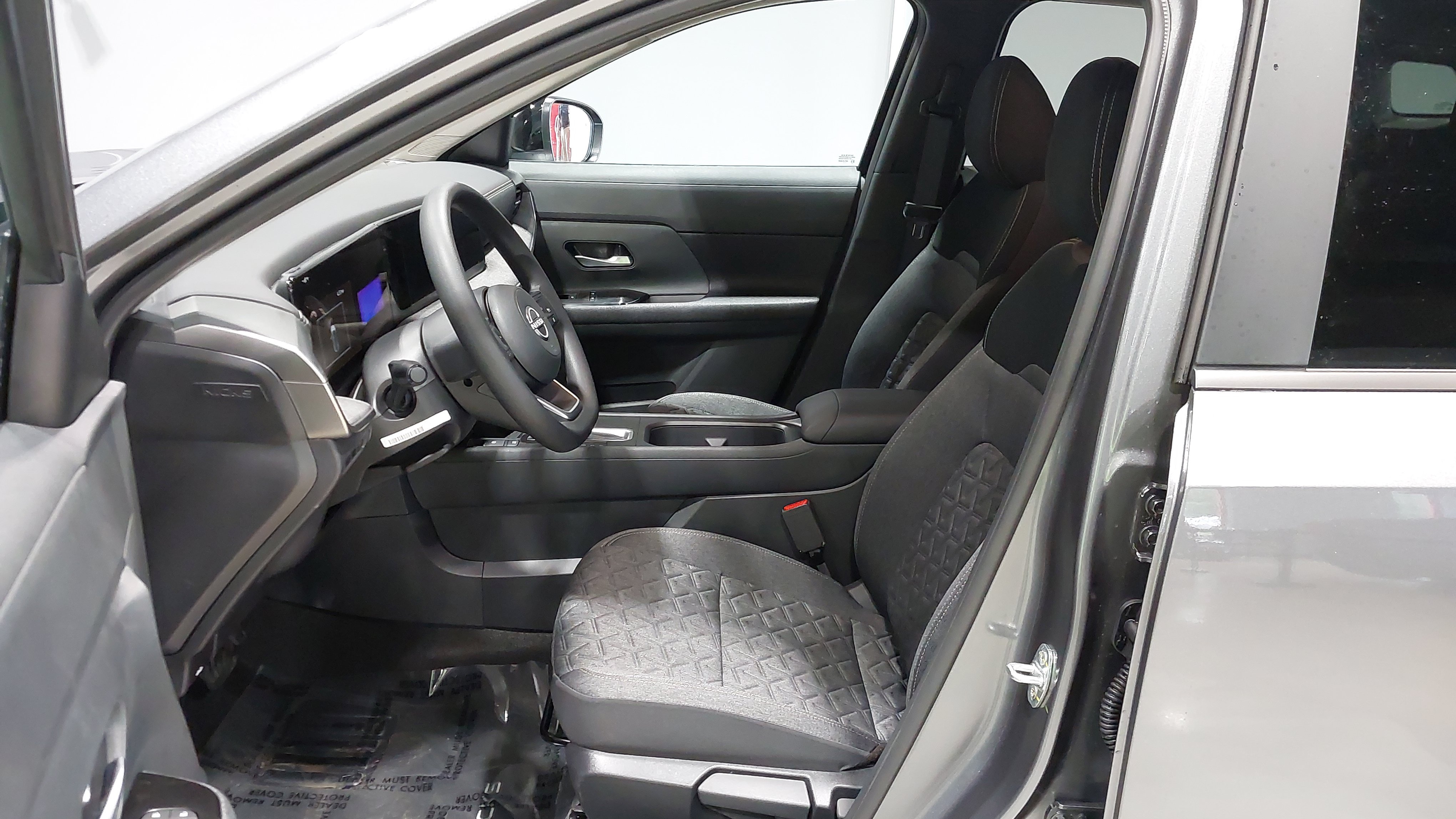 New 2026 Nissan Kicks SV w/ Cold Weather Package AWD/4WD image 20
