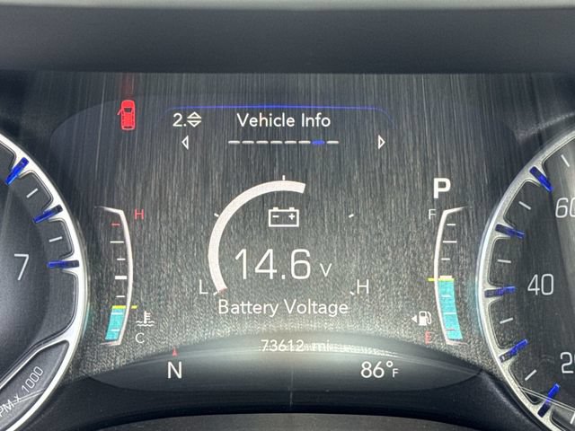 Used 2024 Chrysler Pacifica Touring-L FWD image 18