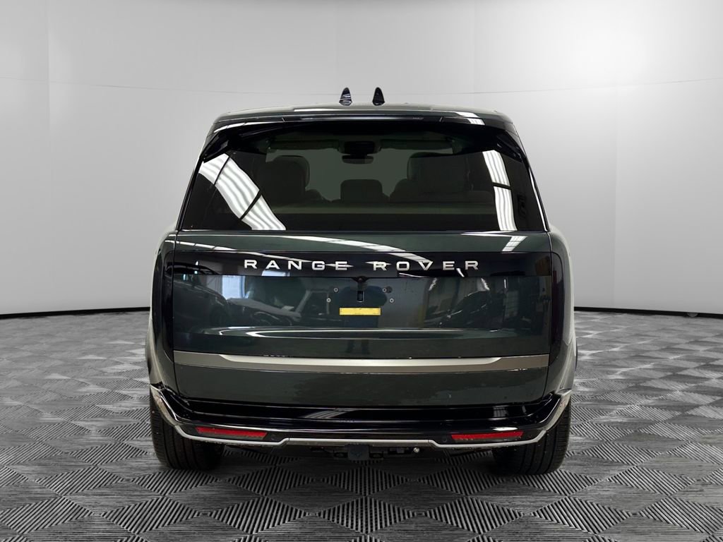 New 2026 Land Rover Range Rover SE image 4