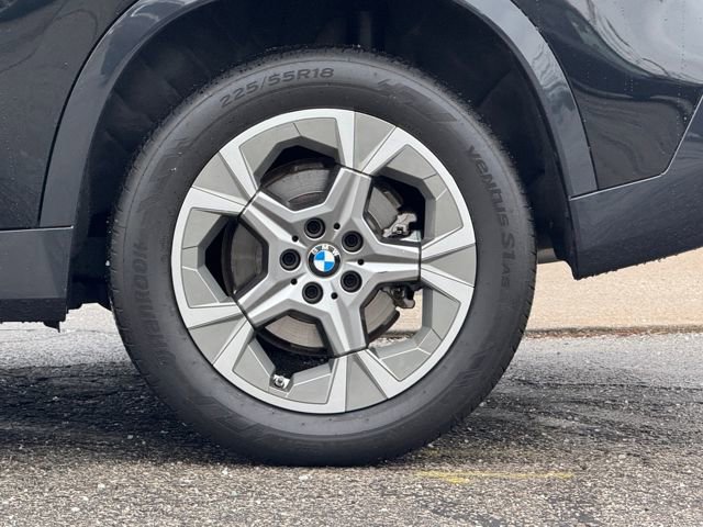 Certified 2024 BMW X1 xDrive28i w/ Technology Package image 3
