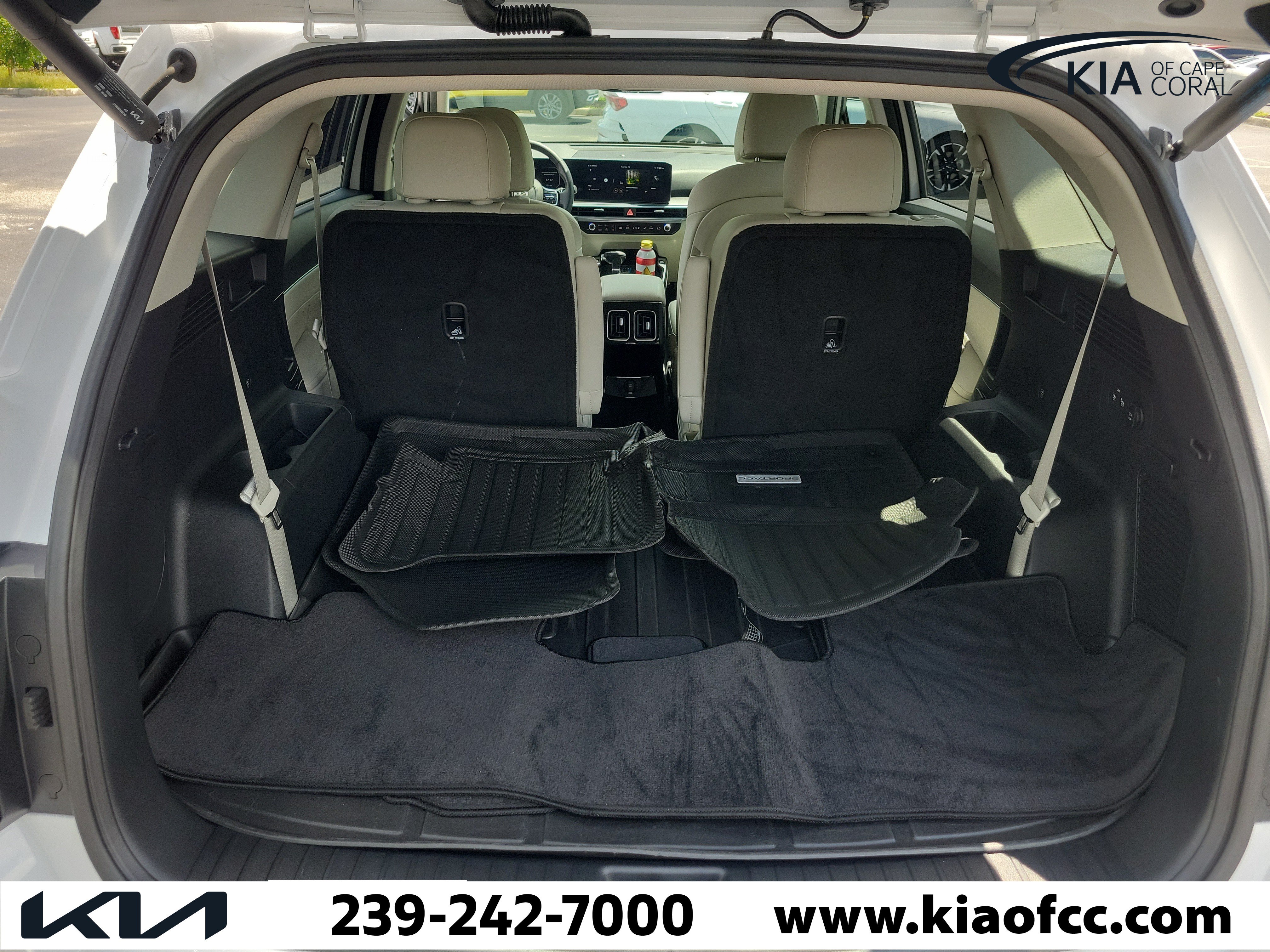 Certified 2024 Kia Sorento SX FWD image 10