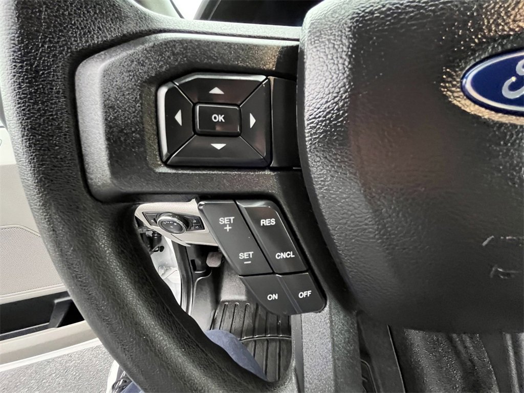 Certified 2020 Ford F450 XLT w/ FX4 Off-Road Package image 16