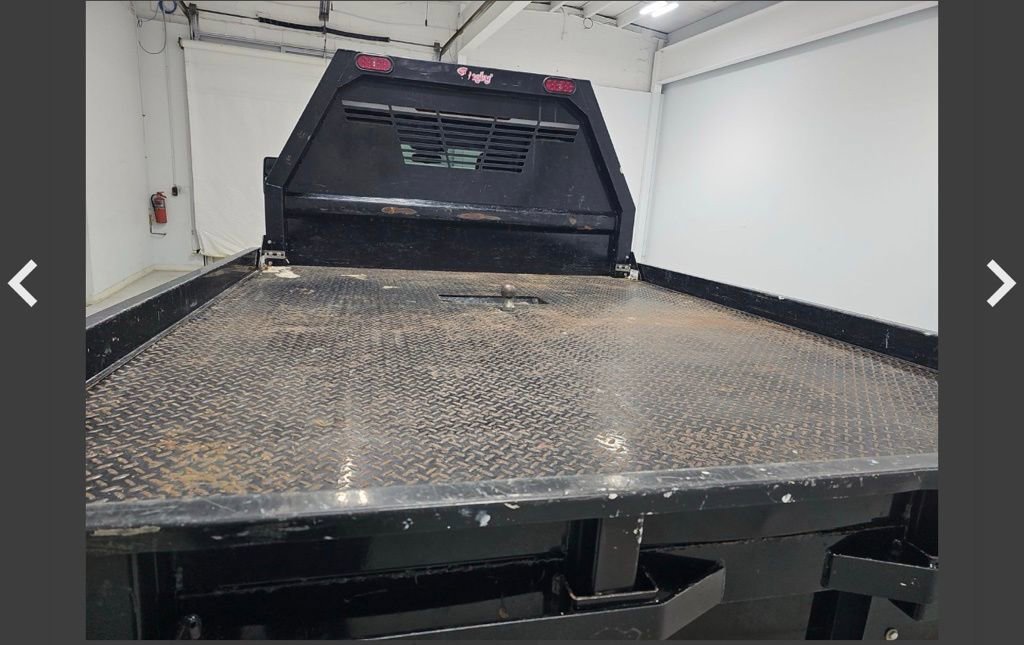 Used 2024 Chevrolet Silverado 2500 LT w/ Convenience Package image 7