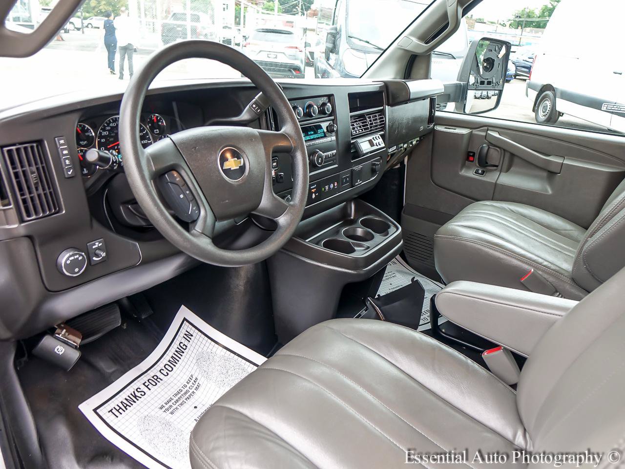 Used 2024 Chevrolet Express 3500 w/ Power Convenience Package RWD image 10