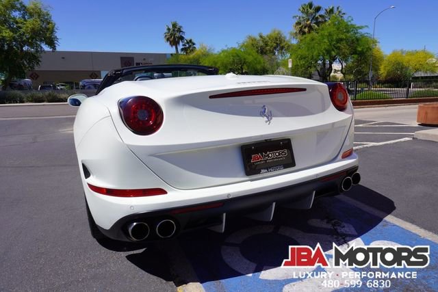 Used 2015 Ferrari California T image 73