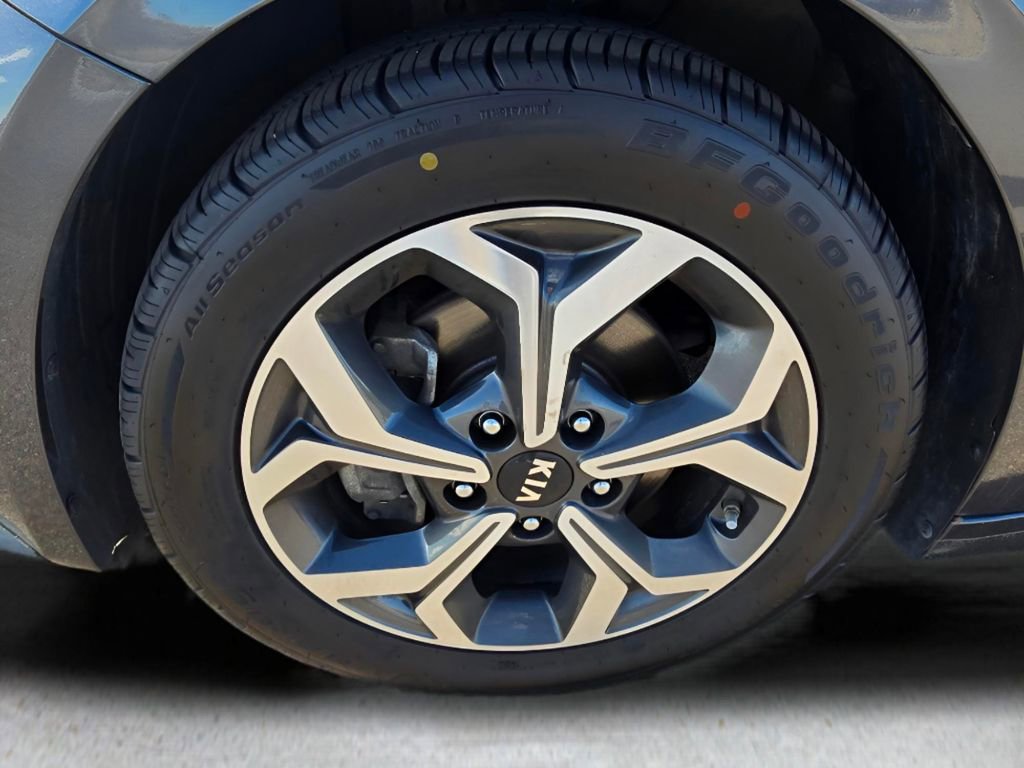 Used 2021 Kia Forte LXS image 30