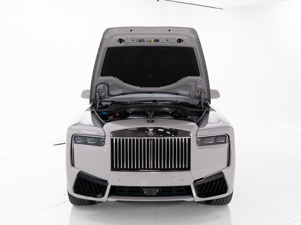 Certified 2025 Rolls-Royce Cullinan Black Badge image 56
