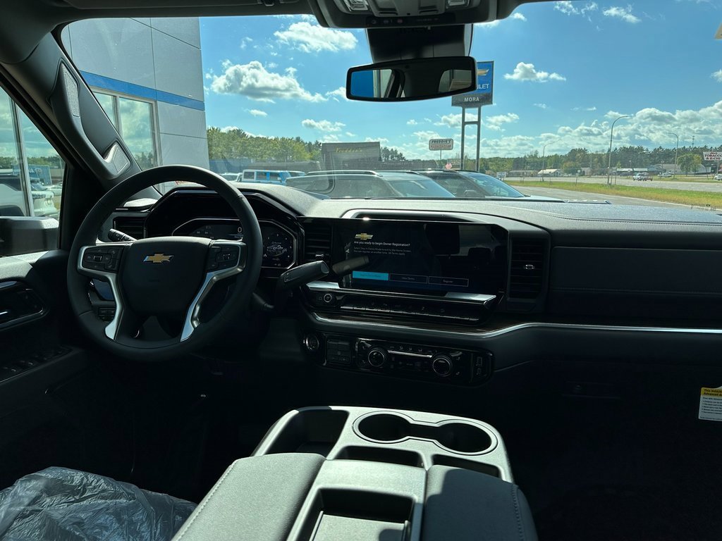 New 2026 Chevrolet Silverado 3500 LT w/ All Star Edition image 9