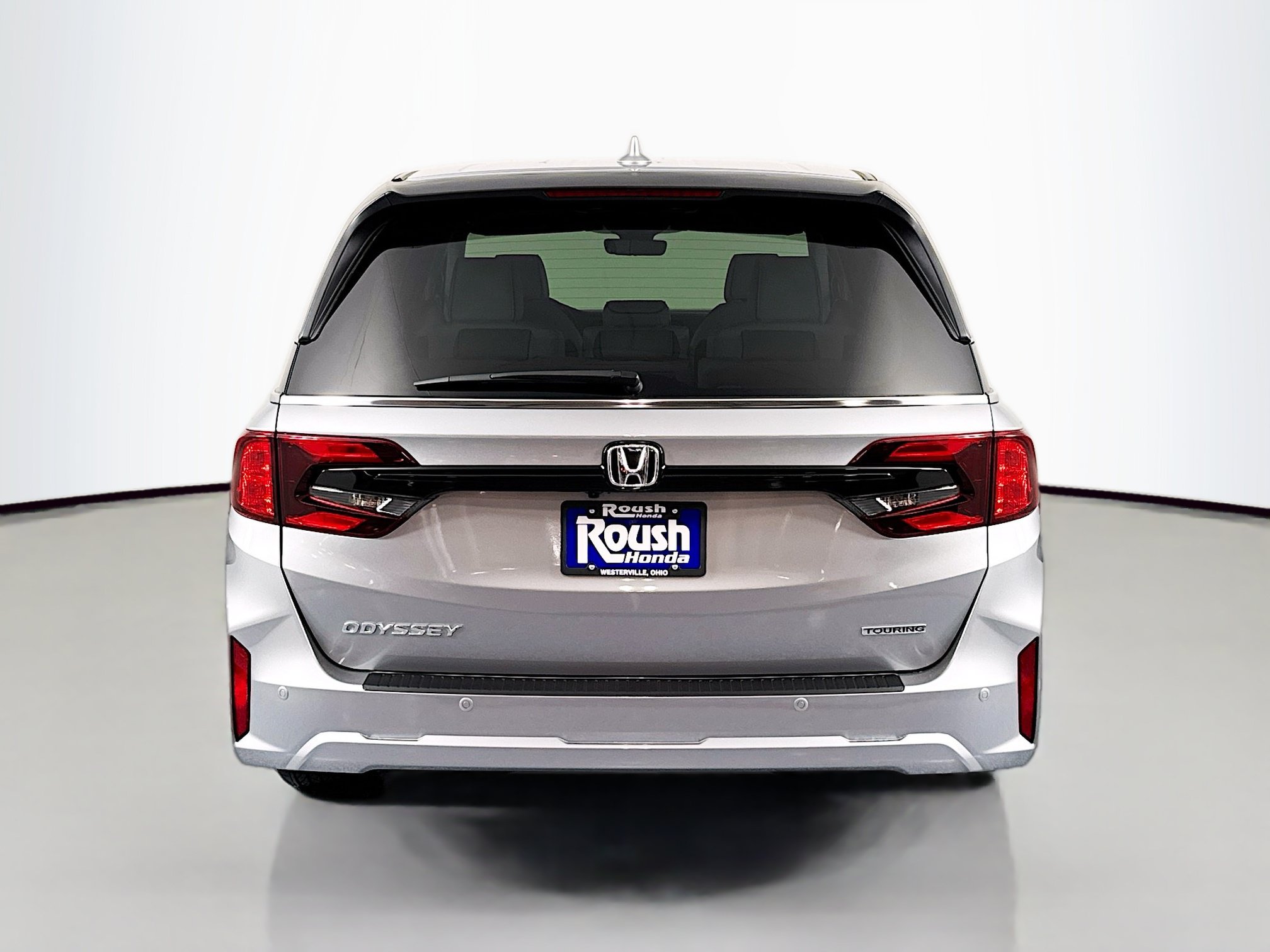 New 2026 Honda Odyssey Touring image 6