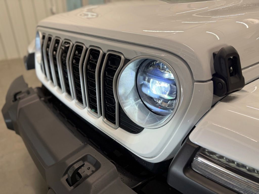 New 2026 Jeep Wrangler Sahara image 30