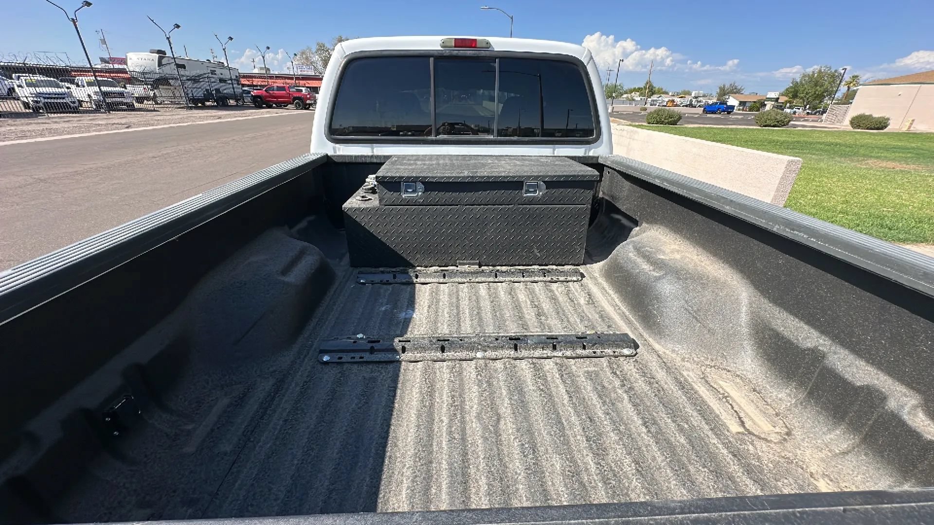 Used 2004 Ford F250 XL AWD/4WD image 4