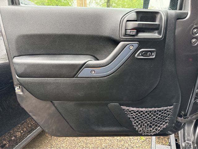 Used 2018 Jeep Wrangler Unlimited Sport S AWD/4WD image 20