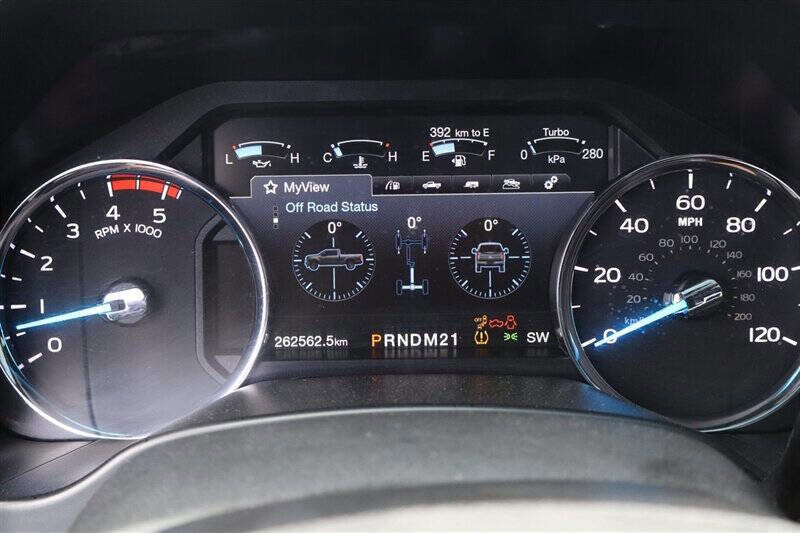 Used 2017 Ford F350 Platinum w/ Platinum Ultimate Package image 18