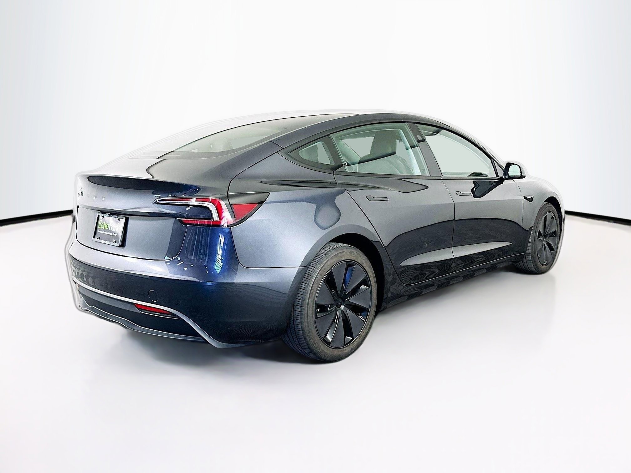 Used 2024 Tesla Model 3 image 9